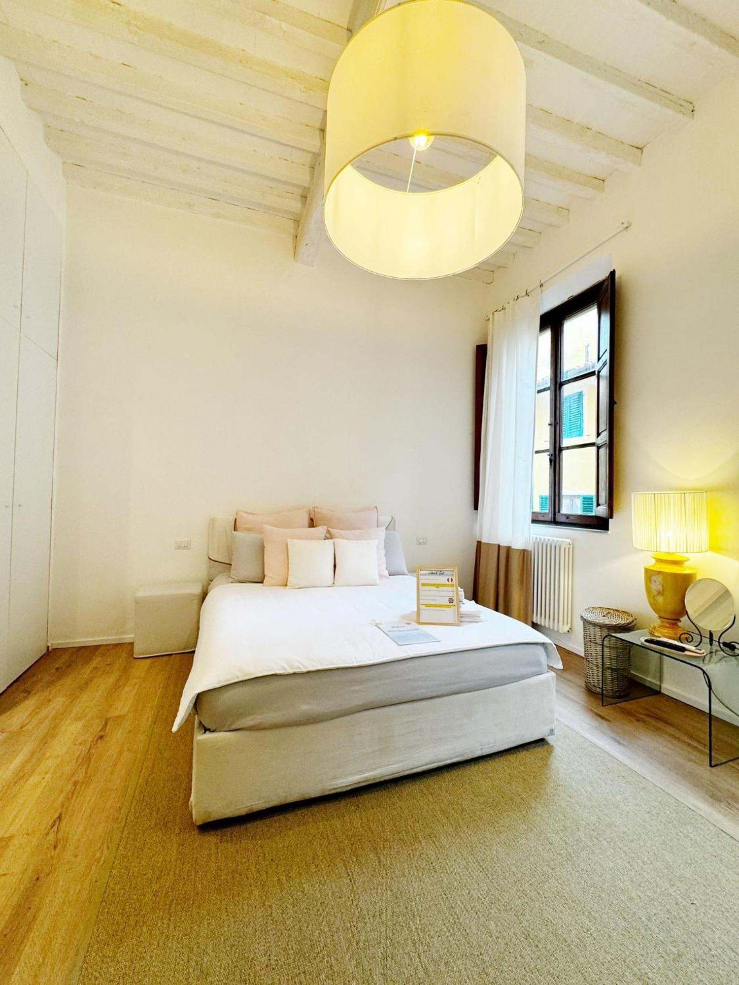 Boutique Room - Centro Storico 20 Min Da Firenze Емполи Екстериор снимка